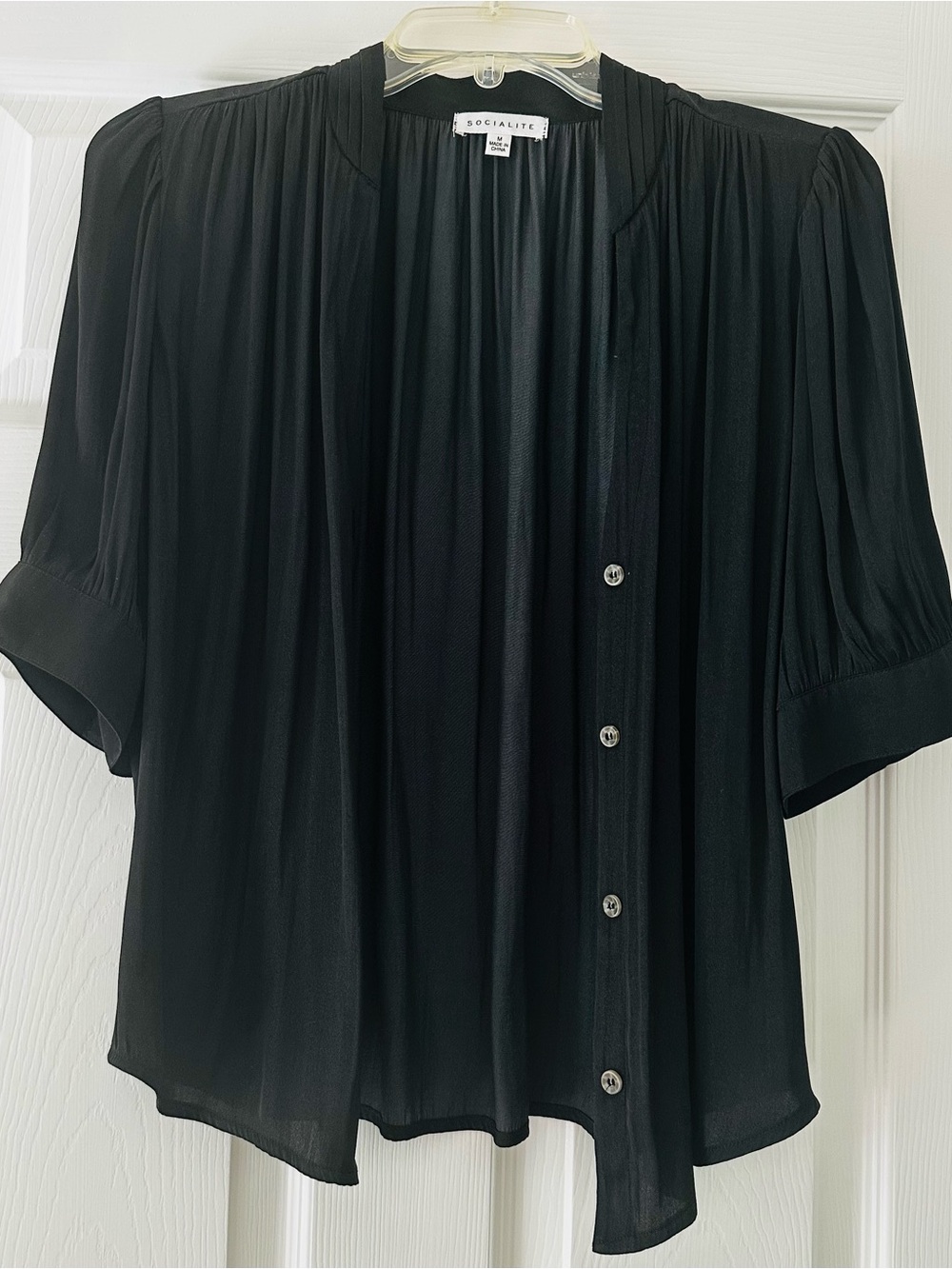 Socialite Women’s Black Blouse Size M Button Front Pleated Short Sleeve Top
